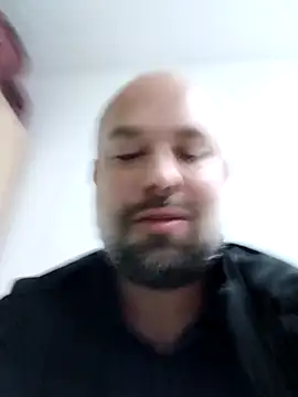 Snapshot of CristalDad chatting on September 26, 2025, 6:12 pm CristalDad online show from September 26, 2025, 6:12 pm