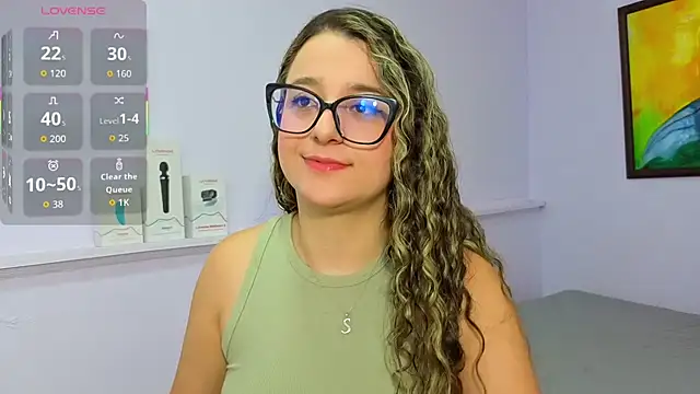 katiaa lovv online show from February 9, 2026, 12:09 pm