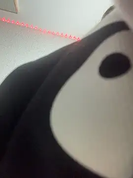 Snapshot of BuzzBunni69 chatting on October 24, 2025, 2:08 am BuzzBunni69 online show from October 24, 2025, 2:08 am