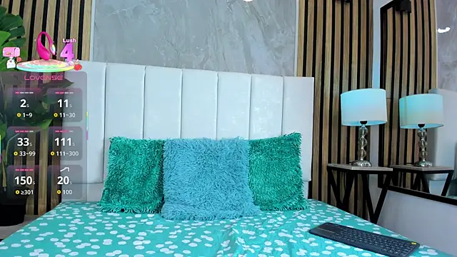 Nyra 18 online show from November 15, 2025, 5:31 pm