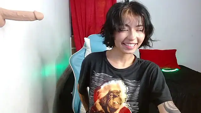 Snapshot of kiyusweetcrazy chatting on October 22, 2025, 2:12 am kiyusweetcrazy online show from October 22, 2025, 2:12 am