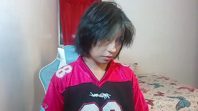 Snapshot of kiyusweetcrazy chatting on November 4, 2025, 12:10 am kiyusweetcrazy online show from November 4, 2025, 12:10 am