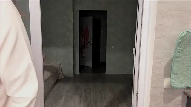 Snapshot of FawnDubler chatting on October 23, 2025, 6:17 pm FawnDubler online show from October 23, 2025, 6:17 pm