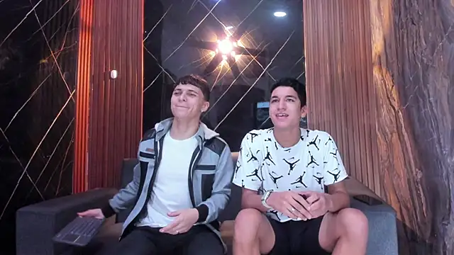 Snapshot of Stiben_boy chatting on October 17, 2025, 3:53 am Stiben boy online show from October 17, 2025, 3:53 am