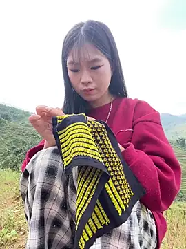 Snapshot of -mayhan11 chatting on October 18, 2025, 4:37 am -mayhan11 online show from October 18, 2025, 4:37 am