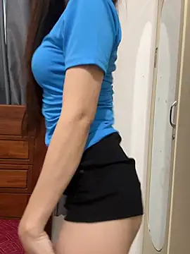 Quynhbabysexy online show from March 29, 2026, 5:29 am