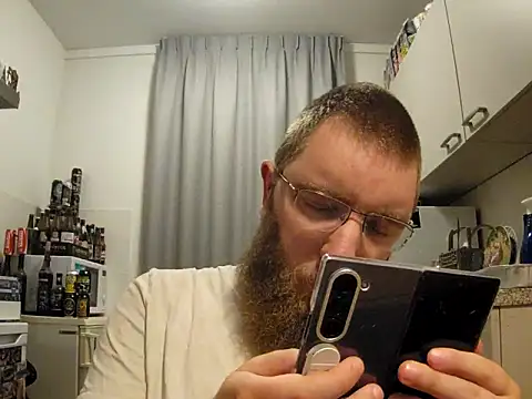 kinderkooriscoel- online show from October 3, 2025, 1:46 am