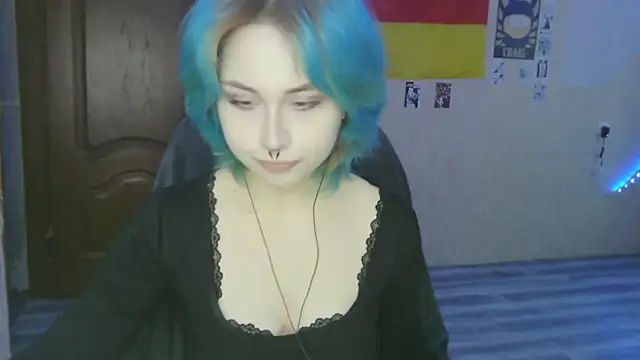 LeisaHopperstad online show from February 27, 2026, 2:06 pm