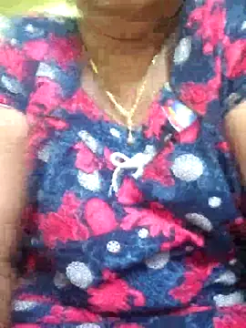 navyasree143 online show from March 4, 2026, 9:10 pm