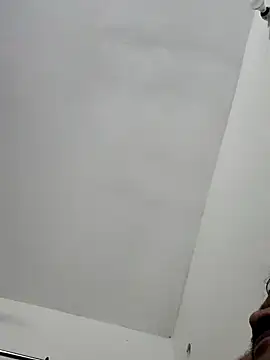 Snapshot of desiyouth94 chatting on November 22, 2025, 1:43 pm desiyouth94 online show from November 22, 2025, 1:43 pm