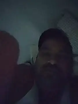 Snapshot of desiyouth94 chatting on December 4, 2025, 7:33 pm desiyouth94 online show from December 4, 2025, 7:33 pm