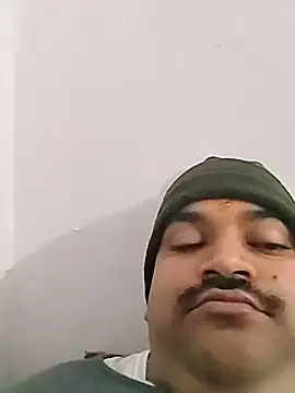 Snapshot of desiyouth94 chatting on December 14, 2025, 1:38 pm desiyouth94 online show from December 14, 2025, 1:38 pm