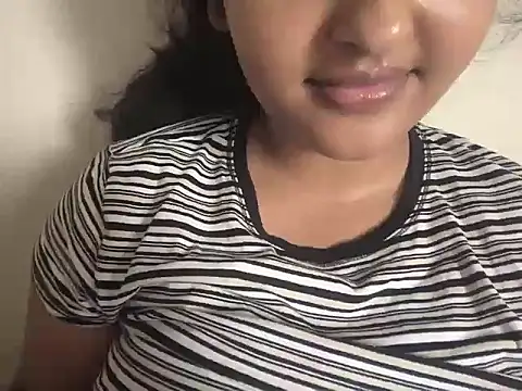 reena 12 online show from November 11, 2025, 8:36 am