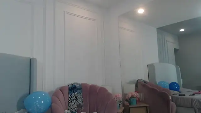 ChantalGarner online show from February 7, 2026, 1:04 pm