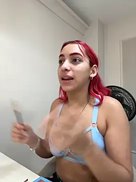 Snapshot of theladymonserrateshow chatting on November 19, 2025, 12:05 pm theladymonserrateshow online show from November 19, 2025, 12:05 pm