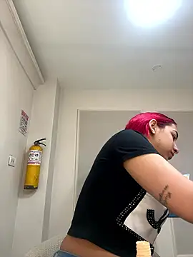 Snapshot of theladymonserrateshow chatting on January 12, 2026, 11:59 am theladymonserrateshow online show from January 12, 2026, 11:59 am