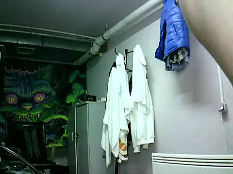 Snapshot of krerem chatting on October 23, 2025, 3:11 pm krerem online show from October 23, 2025, 3:11 pm