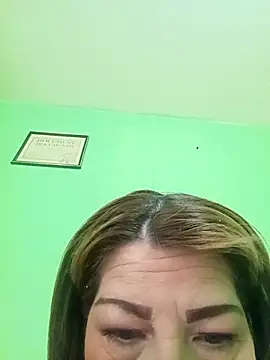 Snapshot of VANESSA__01 chatting on October 28, 2025, 1:03 pm VANESSA 01 online show from October 28, 2025, 1:03 pm