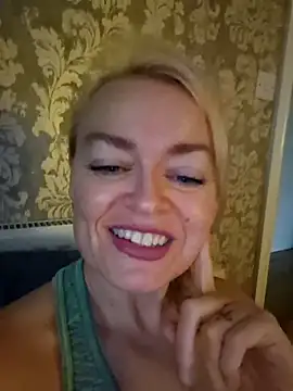 Snapshot of demidelightfulxx chatting on November 5, 2025, 8:25 am demidelightfulxx online show from November 5, 2025, 8:25 am