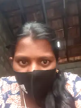 Snapshot of Tamil_Hot_Sandy chatting on October 10, 2025, 1:26 am Tamil Hot Sandy online show from October 10, 2025, 1:26 am