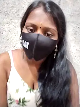 Snapshot of Tamil_Hot_Sandy chatting on February 25, 2026, 5:17 am Tamil Hot Sandy online show from February 25, 2026, 5:17 am