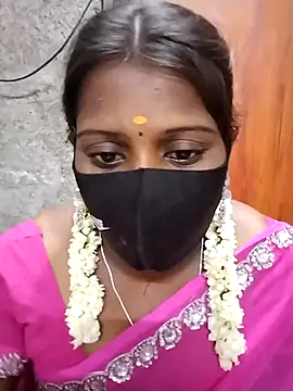 Snapshot of Tamil_Hot_Sandy chatting on February 27, 2026, 6:41 pm Tamil Hot Sandy online show from February 27, 2026, 6:41 pm