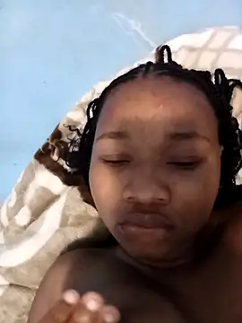 SugarSpiceXXX online show from October 4, 2025, 11:25 pm