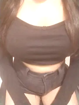 Rosie Star online show from December 16, 2025, 2:44 pm