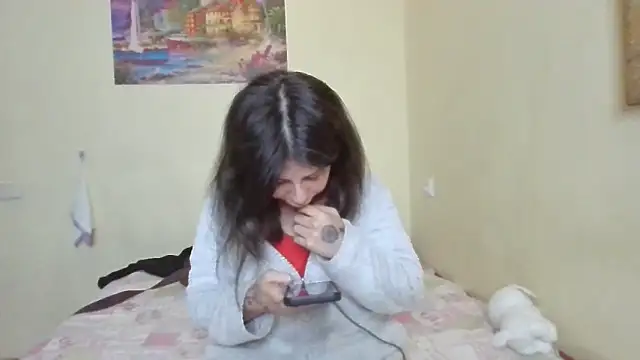 QueenMomyS online show from February 25, 2026, 9:13 pm