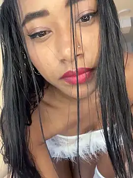 Snapshot of Soleyma_ chatting on October 7, 2025, 3:09 pm Soleyma online show from October 7, 2025, 3:09 pm