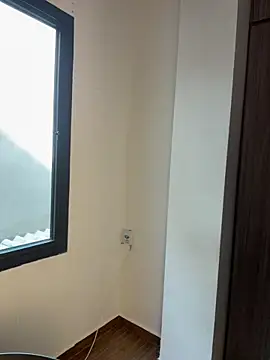 Capricho 01 online show from February 18, 2026, 6:15 pm