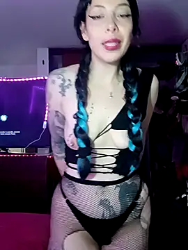 Snapshot of pinklajokr chatting on November 18, 2025, 5:45 am pinklajokr online show from November 18, 2025, 5:45 am