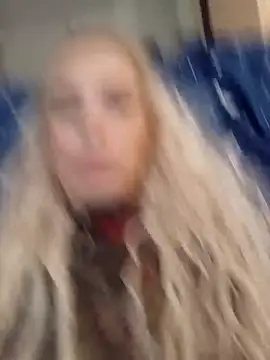 Conny Shellie online show from November 12, 2025, 9:14 pm