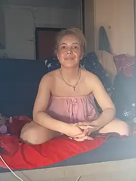 Conny Shellie online show from November 19, 2025, 8:31 pm