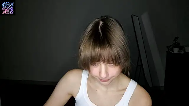 Snapshot of ExitedTroth chatting on February 1, 2026, 5:33 pm ExitedTroth online show from February 1, 2026, 5:33 pm