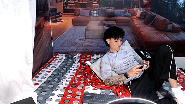 RomeoMillerr online show from June 20, 2026, 12:58 am