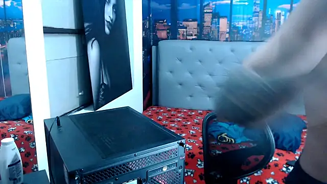 RomeoMillerr online show from July 16, 2026, 7:53 pm