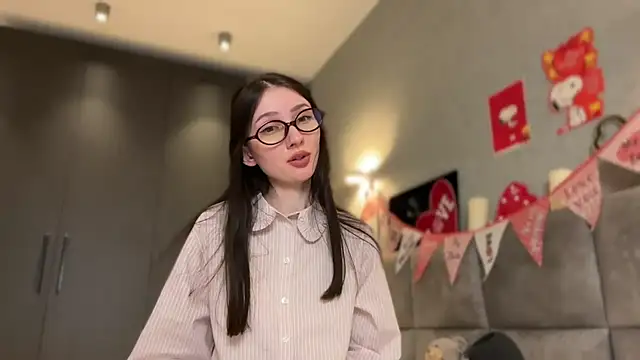 AnaMoonlight online show from February 13, 2026, 4:58 pm