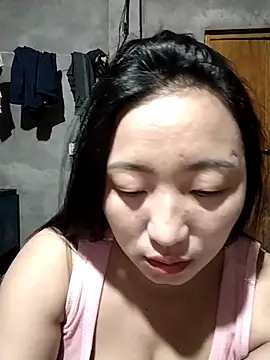 zhen-zo online show from March 7, 2026, 12:46 pm