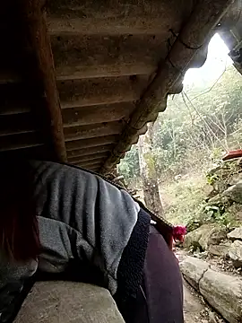 bree-zz online show from December 16, 2025, 1:21 am