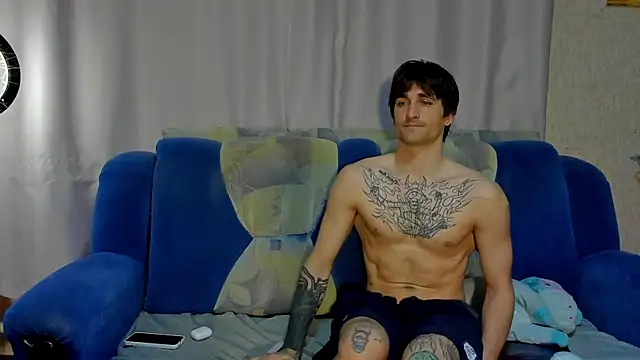 sweet smith8 online show from April 14, 2026, 12:05 am