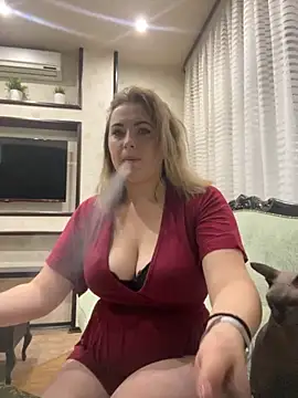 Snapshot of AliseShyness chatting on September 29, 2025, 9:36 am AliseShyness online show from September 29, 2025, 9:36 am