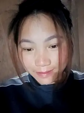 min-xinh online show from February 1, 2026, 8:29 pm