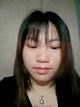 min-xinh online show from April 5, 2026, 10:18 pm