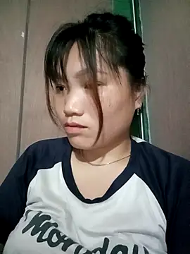 min-xinh online show from April 6, 2026, 10:22 pm