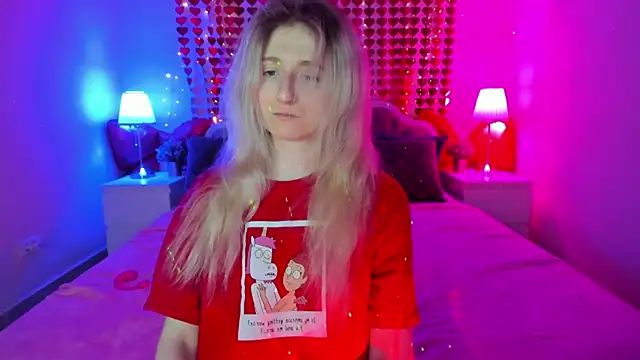 Snapshot of CamillaDreamer chatting on March 4, 2026, 5:52 pm CamillaDreamer online show from March 4, 2026, 5:52 pm