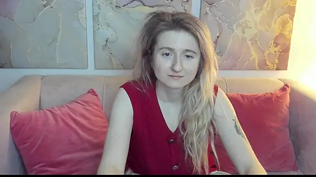 Snapshot of CamillaDreamer chatting on March 25, 2026, 10:16 pm CamillaDreamer online show from March 25, 2026, 10:16 pm