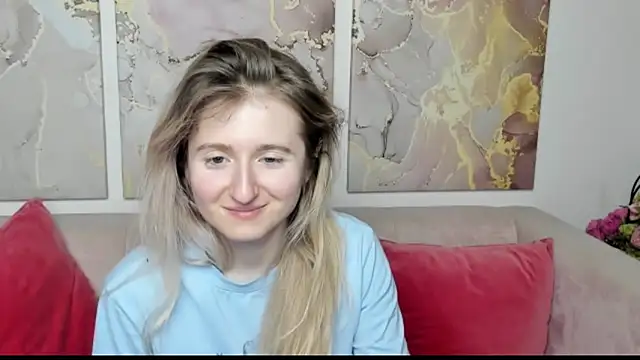 Snapshot of CamillaDreamer chatting on March 30, 2026, 9:38 pm CamillaDreamer online show from March 30, 2026, 9:38 pm