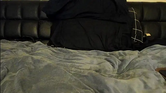 Snapshot of toolmaster2000 chatting on November 18, 2025, 5:23 am toolmaster2000 online show from November 18, 2025, 5:23 am