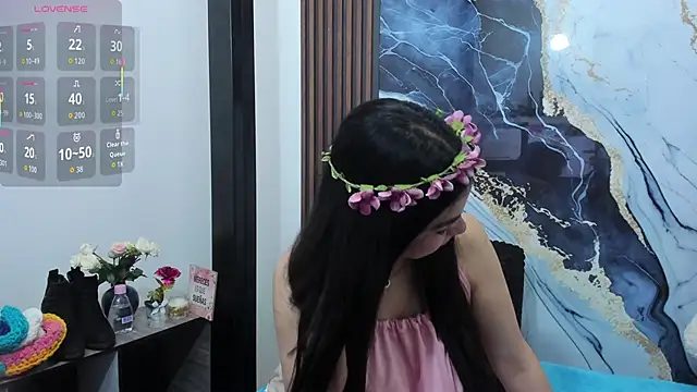 Snapshot of angelinee39 chatting on October 17, 2025, 9:34 am angelinee39 online show from October 17, 2025, 9:34 am